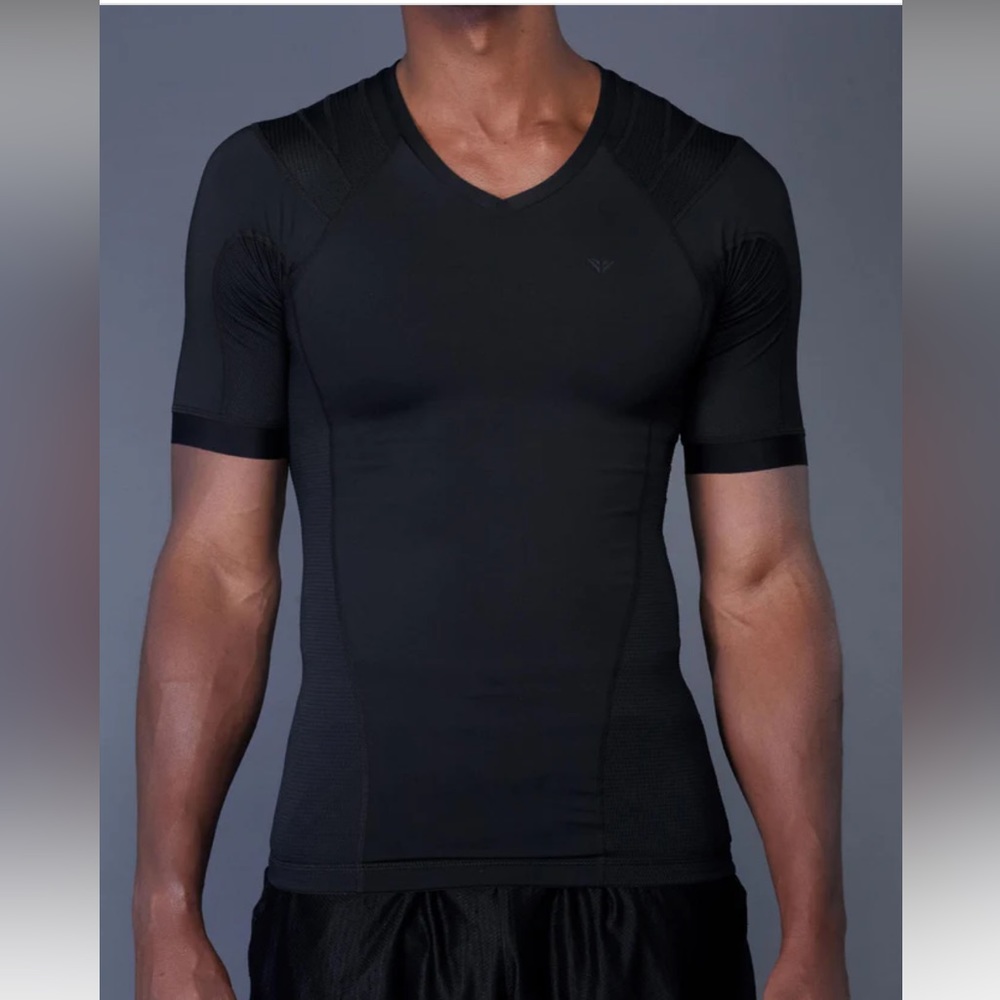 NWT IntelliSkin Men’s Foundation Pro Posture Tee Shirt